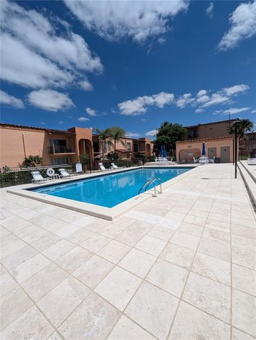 7160 Fairway Dr J18, Miami Lakes, FL 33014