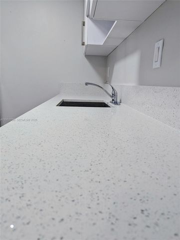 7160 Fairway Dr J18, Miami Lakes, FL 33014