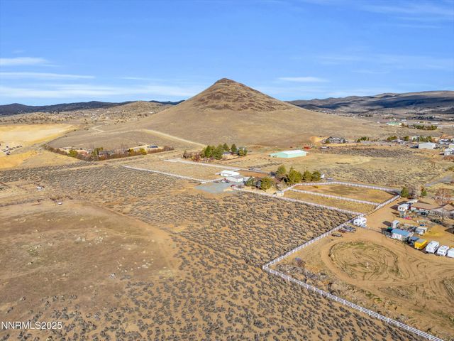 25 El Caballo Trail, Sparks, NV 89441