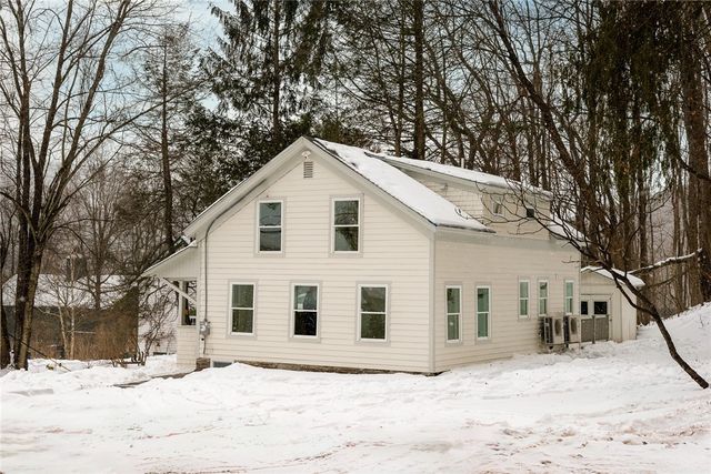 207 Walnut Street, Middletown, NY 12455