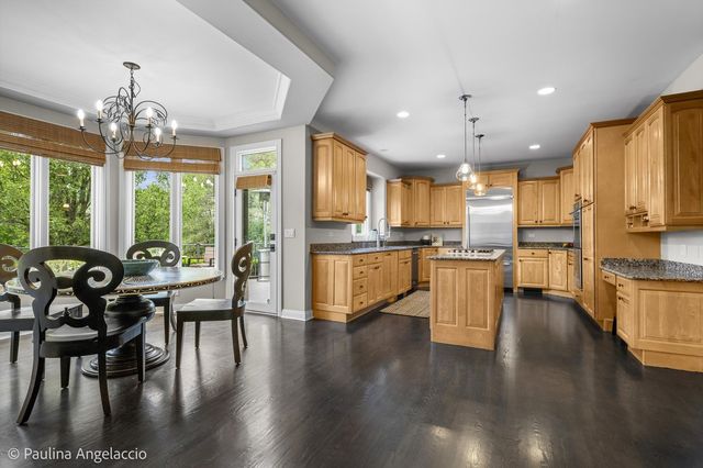 21558 W Goldfinch Court, Kildeer, IL 60047