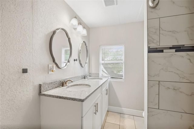115 W ALLISON COURT, Tampa, FL 33603