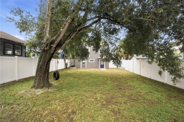 115 W ALLISON COURT, Tampa, FL 33603
