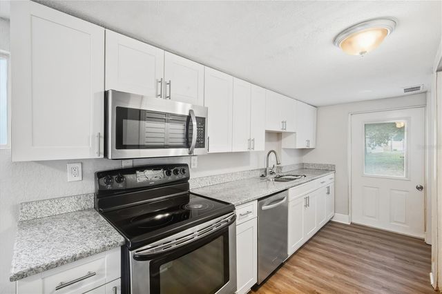 115 W ALLISON COURT, Tampa, FL 33603
