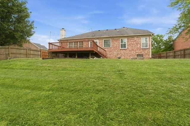 8225 Canoe Court, Nashville, TN 37221
