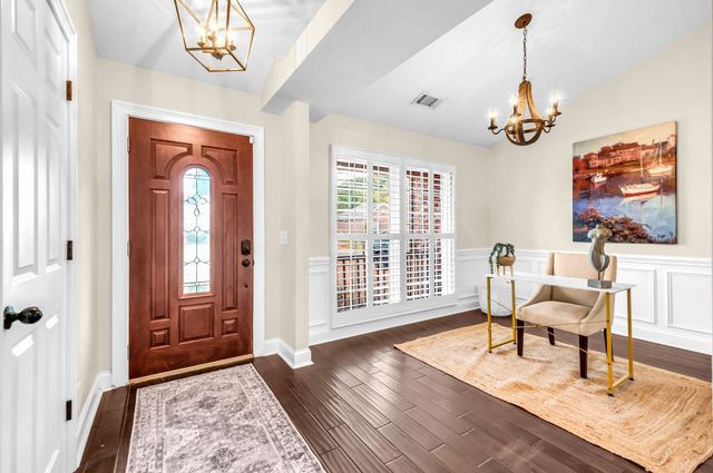8225 Canoe Court, Nashville, TN 37221