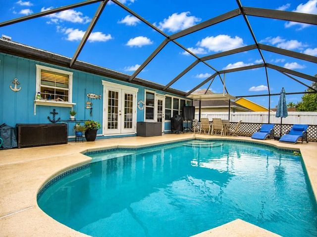 261 SE Wallace Terrace, Port St. Lucie, FL 34983