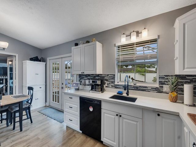 261 SE Wallace Terrace, Port St. Lucie, FL 34983