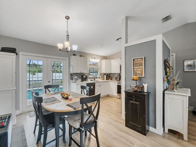 261 SE Wallace Terrace, Port St. Lucie, FL 34983