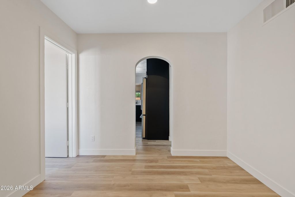 3307 N 18TH Avenue, Phoenix, AZ 85015 — photo 3