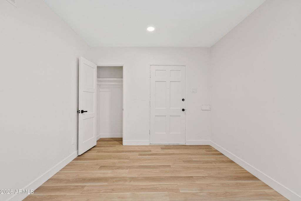 3307 N 18TH Avenue, Phoenix, AZ 85015 — photo 4