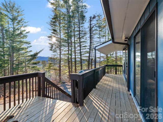 139 Church Street, Burnsville, NC 28714