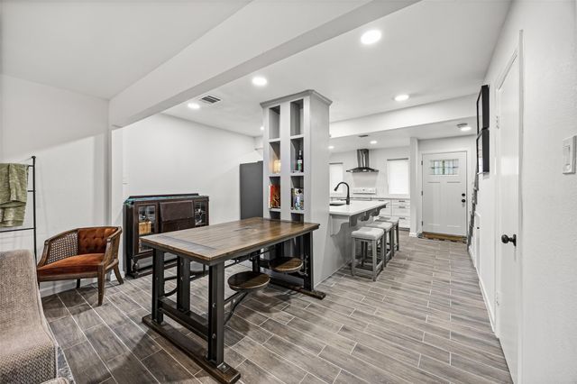 9501 Fondren Road 9, Houston, TX 77074