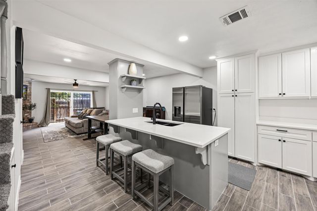 9501 Fondren Road 9, Houston, TX 77074