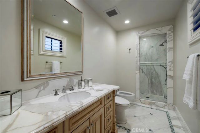 2258 Channel Road, Newport Beach, CA 92661