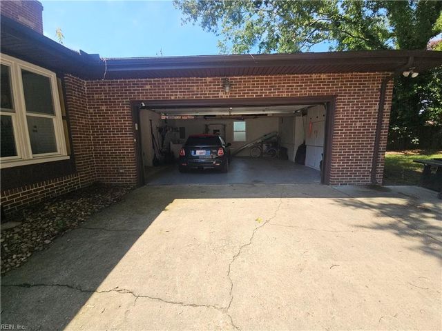 403 Woodland RD, Hampton, VA 23669