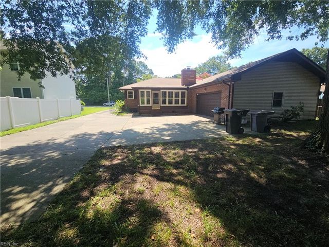 403 Woodland RD, Hampton, VA 23669