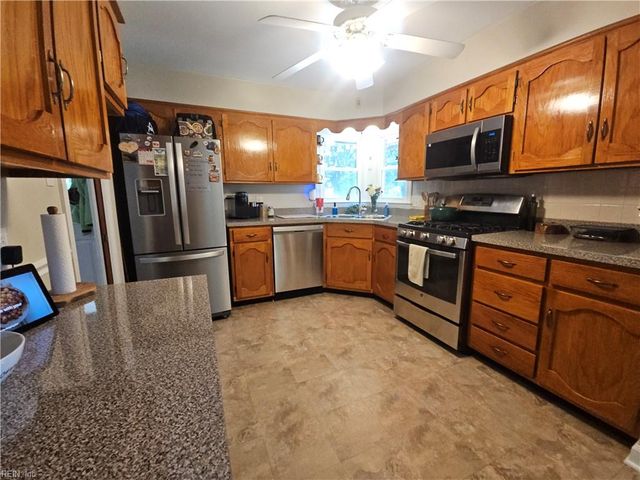 403 Woodland RD, Hampton, VA 23669
