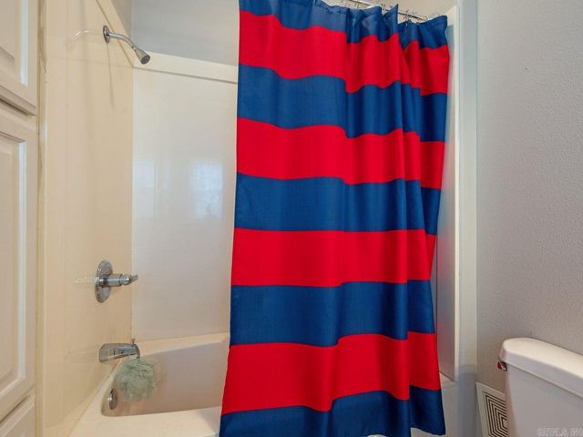 3 Kerien Lane, Little Rock, AR 72223