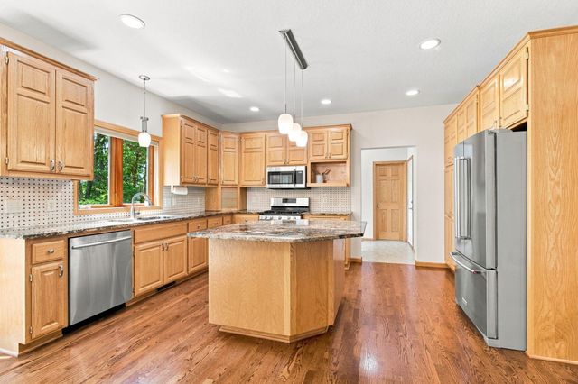 18129 Jarl Court, Lakeville, MN 55044