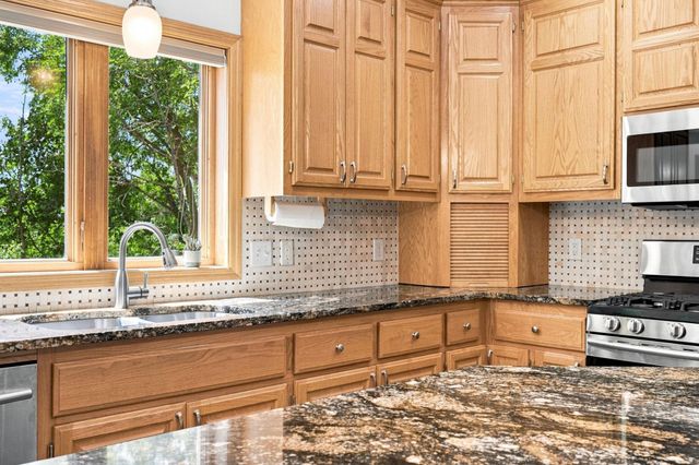 18129 Jarl Court, Lakeville, MN 55044