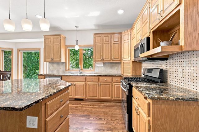 18129 Jarl Court, Lakeville, MN 55044