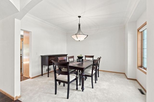 18129 Jarl Court, Lakeville, MN 55044