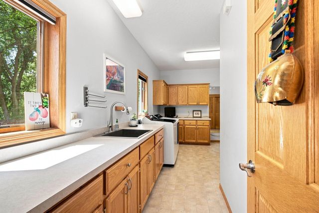 18129 Jarl Court, Lakeville, MN 55044