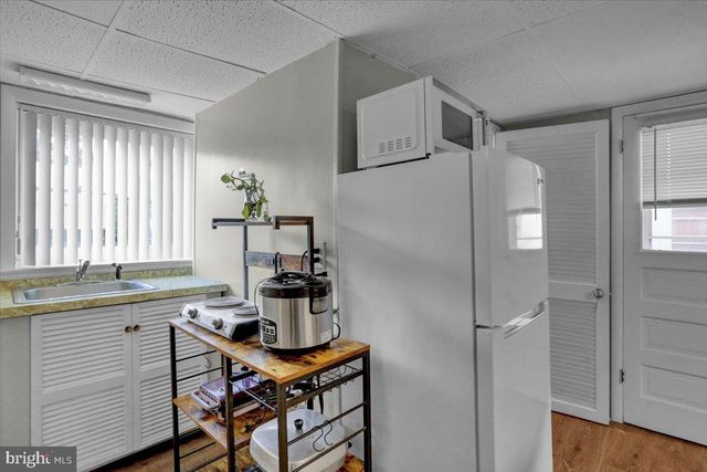 919 BRIGHTON AVE, Reading, PA 19606