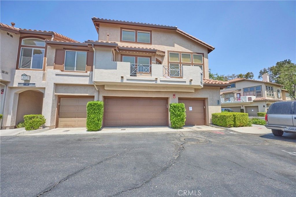 Image 1 of property listing at 25 Paseo Estrellas, Rancho Santa Margarita, CA 92688