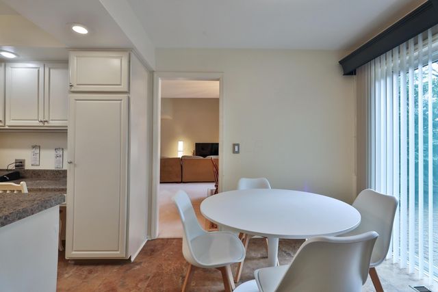 2095 Willowick Drive, C, Columbus, OH 43229