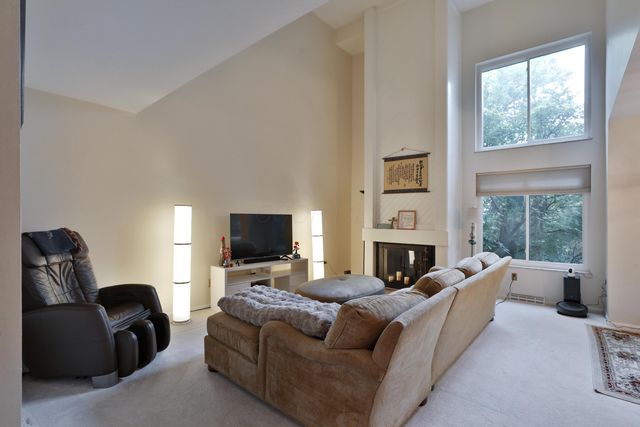 2095 Willowick Drive, C, Columbus, OH 43229