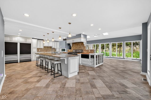 771 Coventry Drive, Seymour, IN 47274