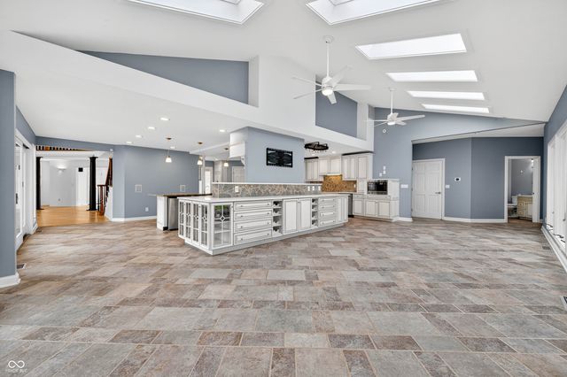 771 Coventry Drive, Seymour, IN 47274