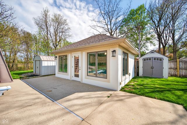 771 Coventry Drive, Seymour, IN 47274