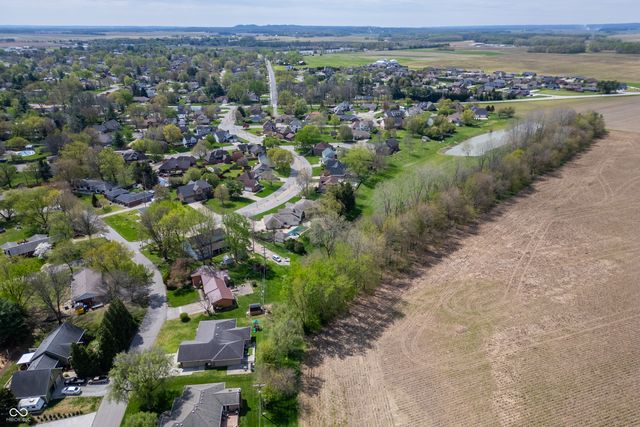 771 Coventry Drive, Seymour, IN 47274