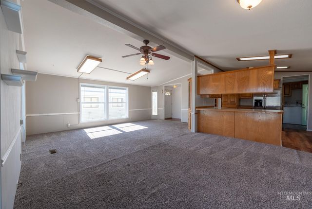 1907 W Flamingo Ave Trailer 118, Nampa, ID 83651