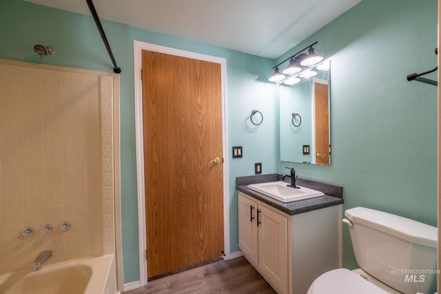1907 W Flamingo Ave Trailer 118, Nampa, ID 83651
