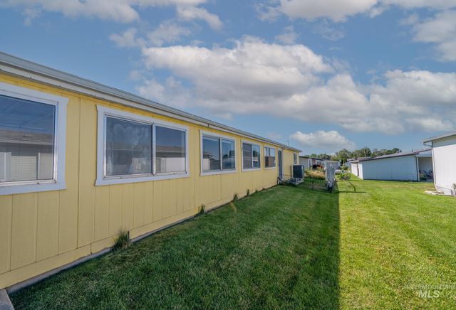 1907 W Flamingo Ave Trailer 118, Nampa, ID 83651