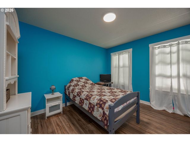 27915 Ne THOMPSON Cir, Yacolt, WA 98675