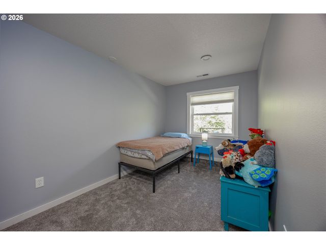 27915 Ne THOMPSON Cir, Yacolt, WA 98675
