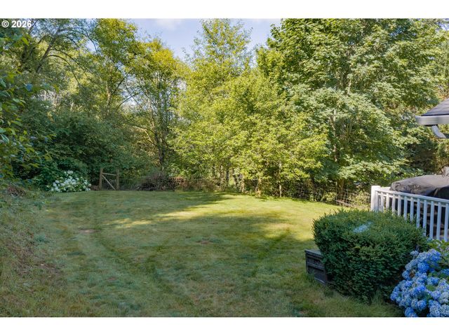 27915 Ne THOMPSON Cir, Yacolt, WA 98675