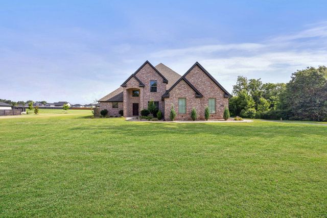 14209 Cayenne Circle, Siloam Springs, AR 72761