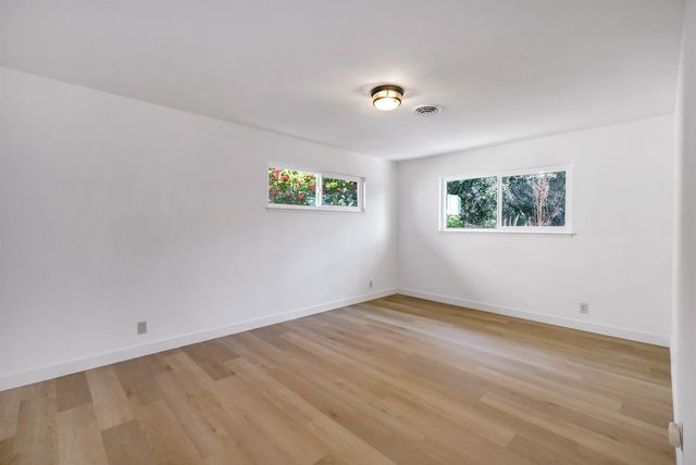 18286 Center St, Castro Valley, CA 94546