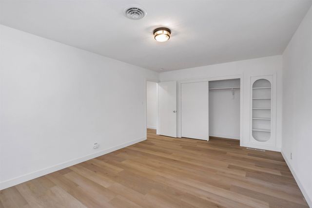 18286 Center St, Castro Valley, CA 94546