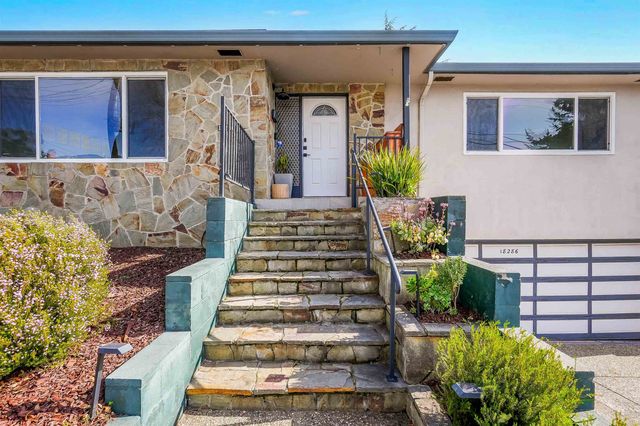 18286 Center St, Castro Valley, CA 94546
