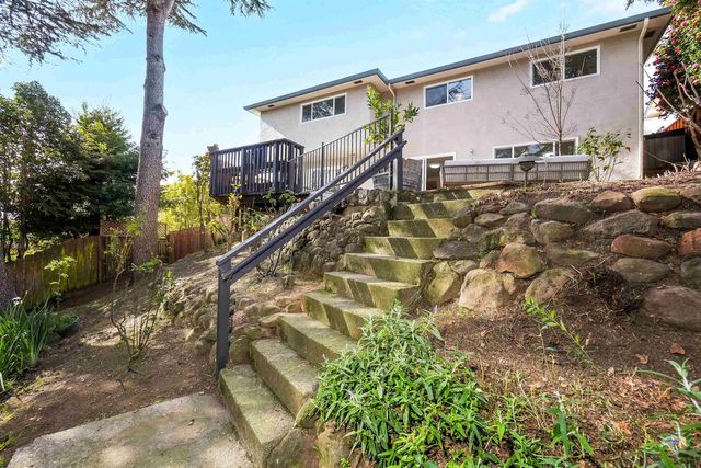 18286 Center St, Castro Valley, CA 94546