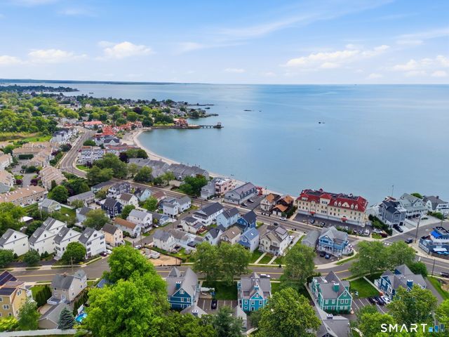 22 Seabreeze Avenue A, Milford, CT 06460
