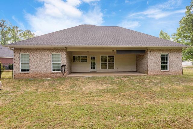 130 Mallard Creek Drive, Phenix City, GA 31907