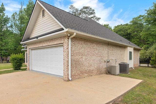 130 Mallard Creek Drive, Phenix City, GA 31907